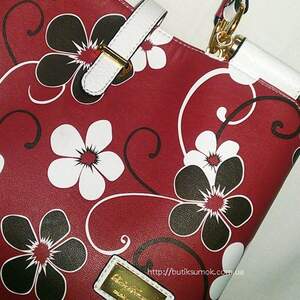 Женская сумка Salvatore Ferragamo Bordo Blossom 250